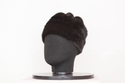 шапка, модель М 141, норка крашеная, цвет черный